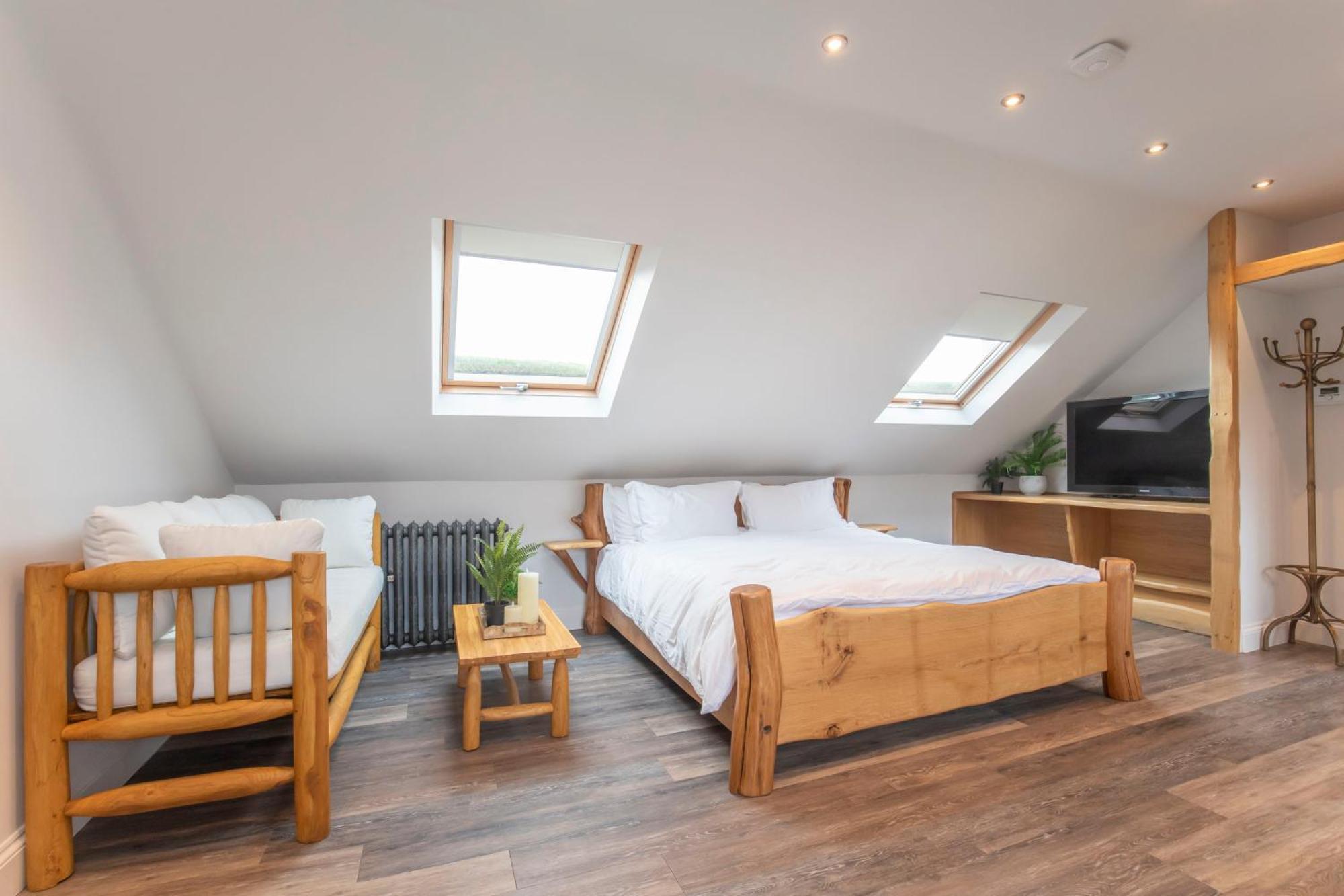 Stable Lodge - Boutique Bed & Breakfast Shurdington Eksteriør bilde